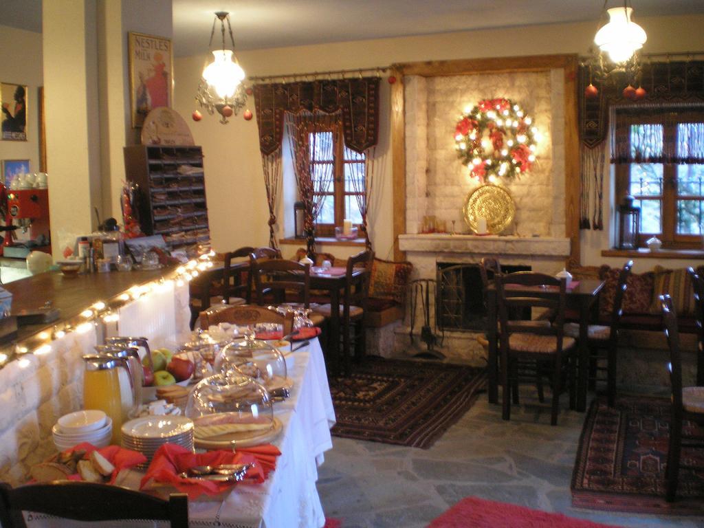 Petradi 1873 Hotel Kalarítai Екстериор снимка